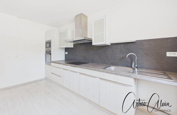 Maison de plain-pied  de 117 m² proche du centre de REVEL – Terrain 1 200 m² — photo 4