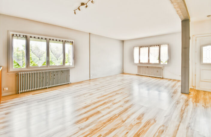Maison à vendre 5 pièces LUSSANT (17) — photo 4