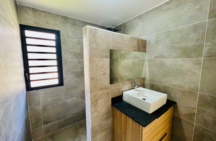 Maison à vendre T3 de plain-pied BERNICA (974) — photo 4