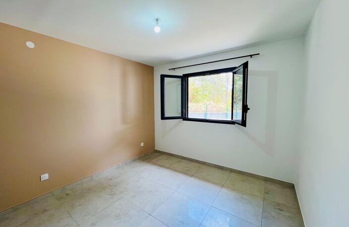 Maison à vendre T3 de plain-pied BERNICA (974) — photo 5