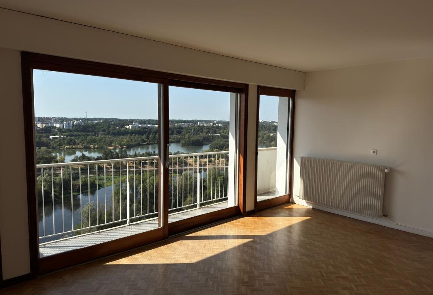 Appartement À Louer — photo 1