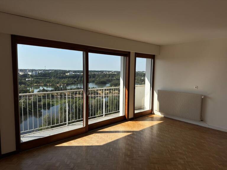 Appartement À Louer — photo 1