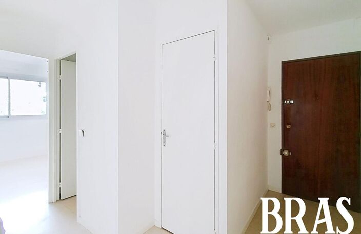 APPARTEMENT T3 + CAVE + PARKING — photo 3