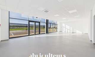 Local industriel  755 m² à vendre à Chartres (28000)