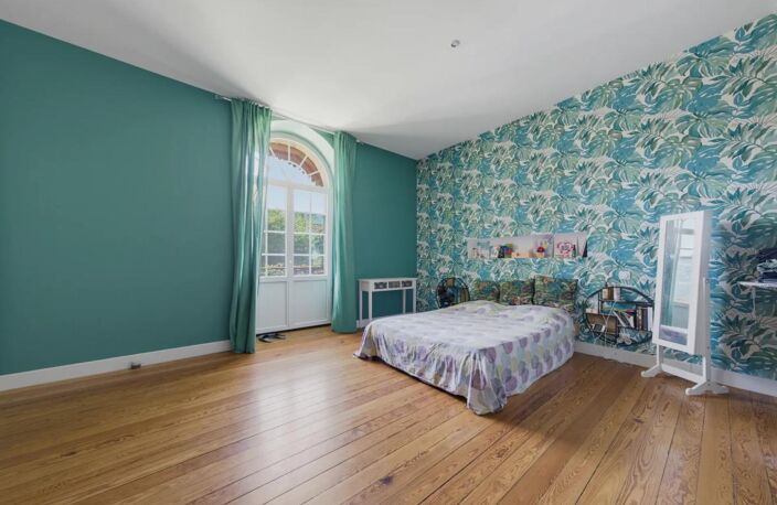 Maison de 5 pièces de 160 m² à Blanquefort — photo 5