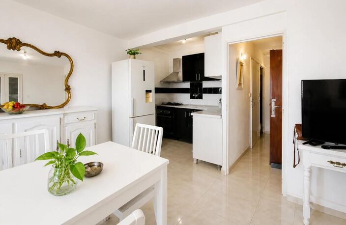 Appartement de 3 pièces de 53 m² à Marseille — photo 2