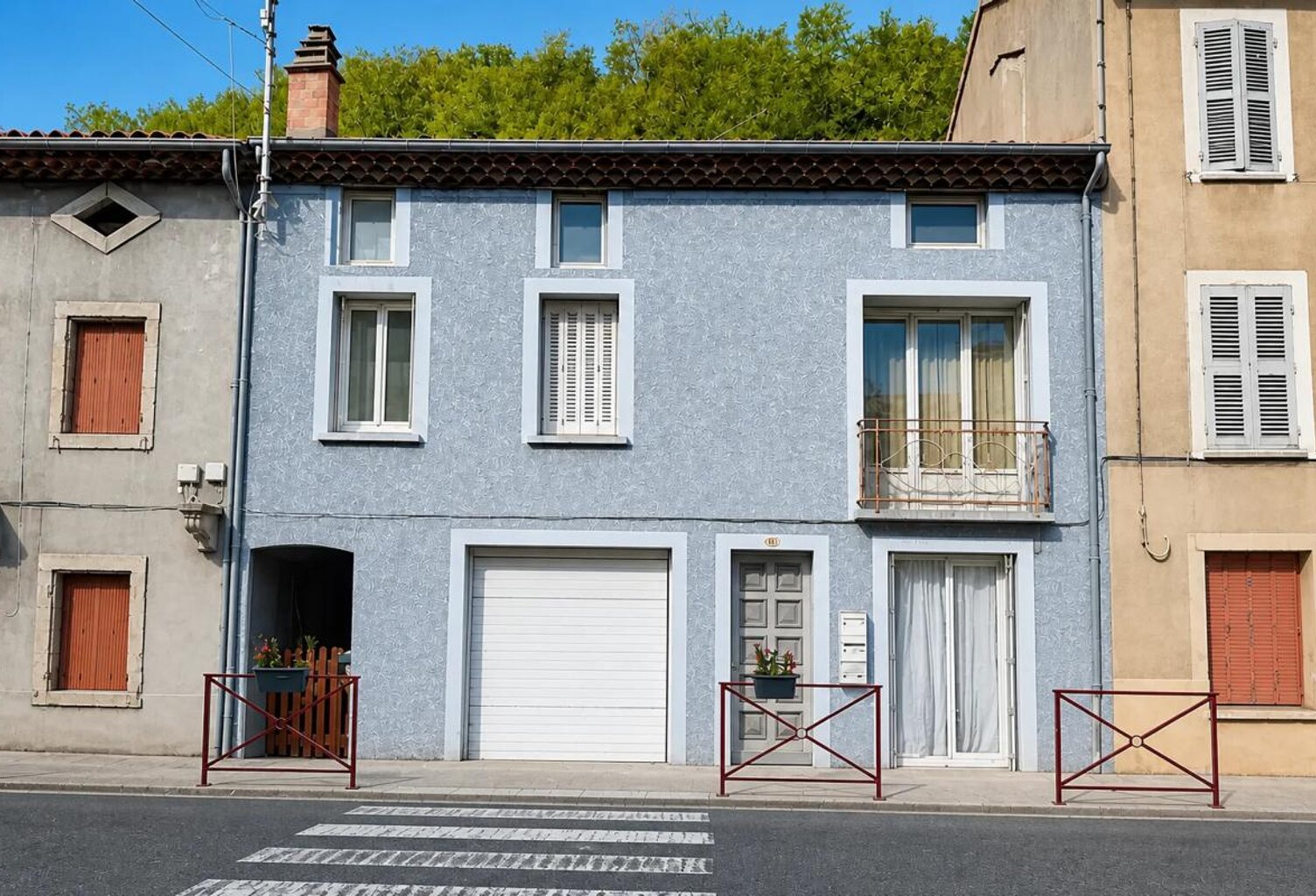Immeuble pour investissement locatif à vendre — photo 1