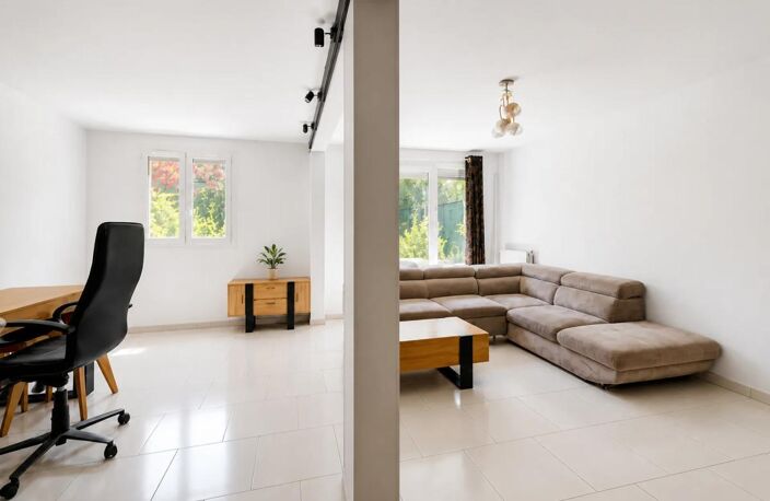 Appartement duplex de 4 pièces de 86 m² à Aulnay-sous-Bois — photo 2