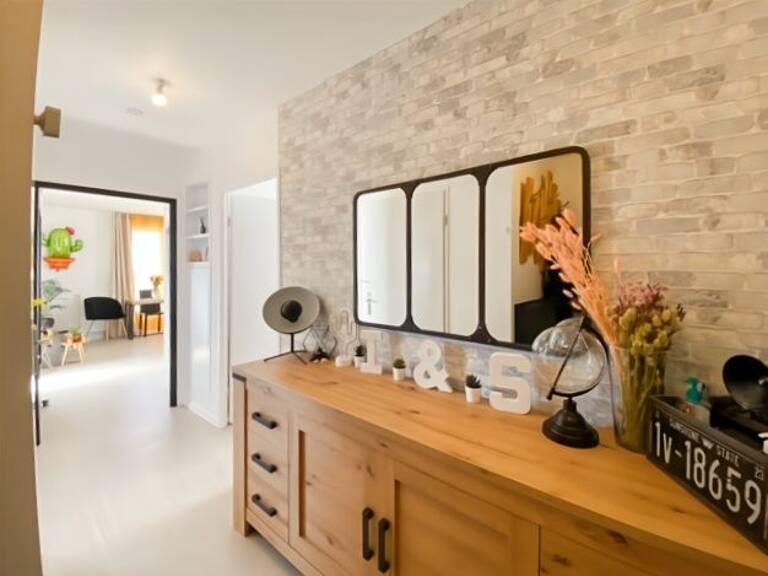 Appartement À Vendre — photo 1