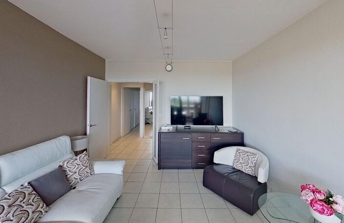 Appartement T4 83m² + Cave + Garage à Lyon 9eme (69009) — photo 2