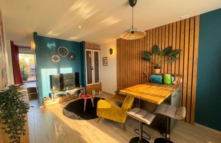 Appartement À Vendre - T2 31m2 + cour de 16m2 — photo 3