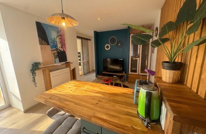Appartement À Vendre - T2 31m2 + cour de 16m2 — photo 5