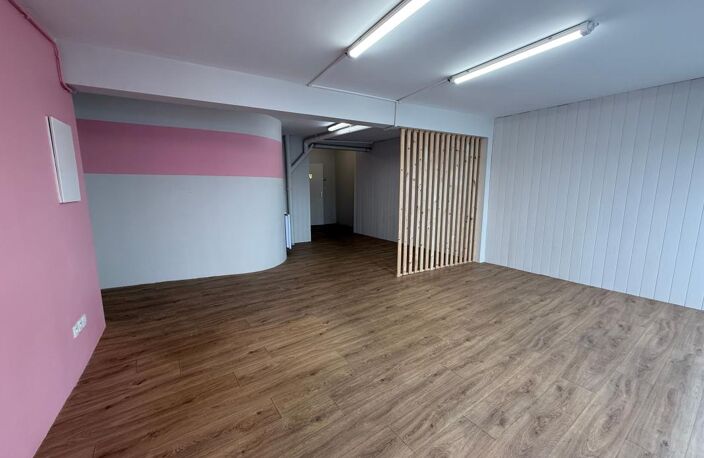 LOCAL COMMERCIAL 40m² MONT DE MARSAN — photo 2