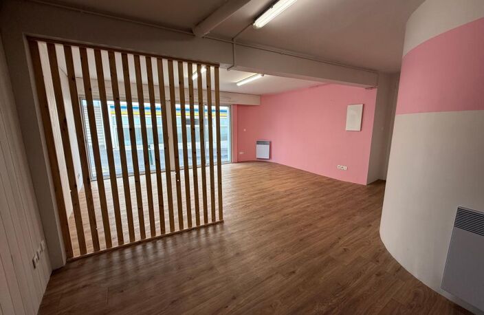 LOCAL COMMERCIAL 40m² MONT DE MARSAN — photo 4