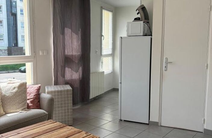 Appartement À Louer — photo 3