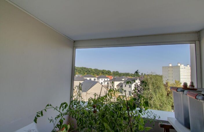 Saran — Appartement 3 pièces avec loggia et parking au calme — photo 5