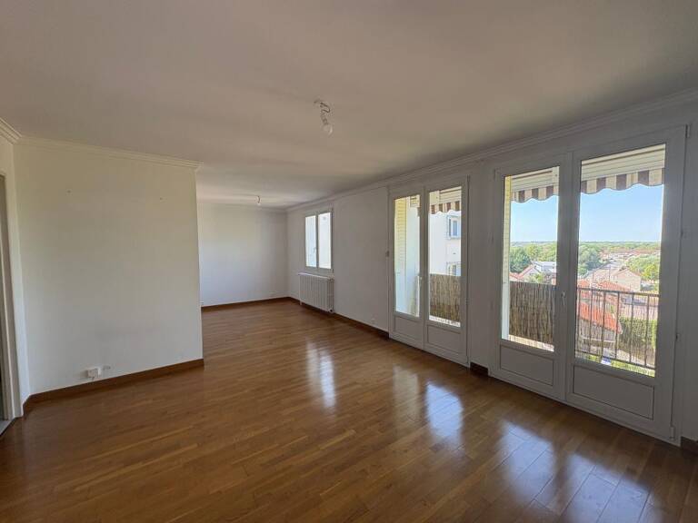Appartement À Vendre — photo 1