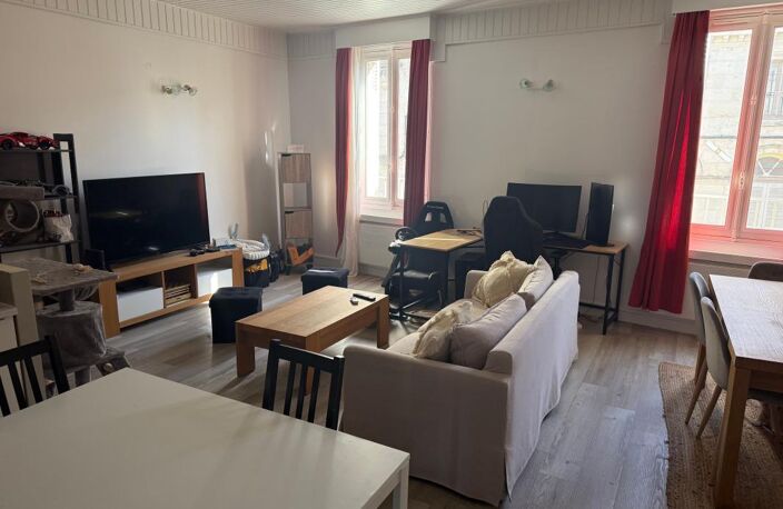 Appartement À Vendre NIORT — photo 2