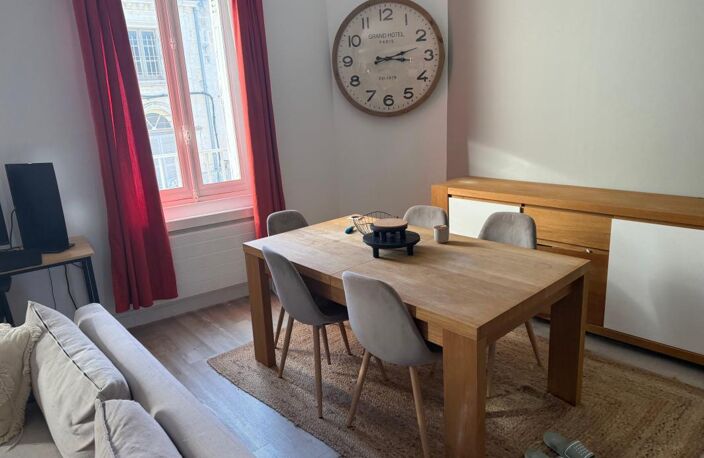 Appartement À Vendre NIORT — photo 3