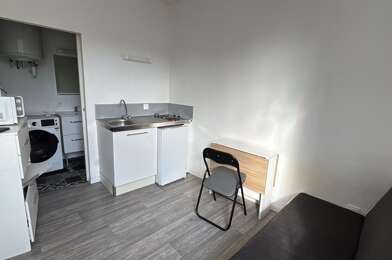 Appartement 1 pièces 374 €