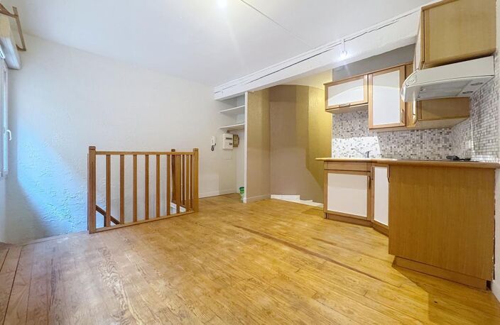Rareté Jean Jaurès : T2 bis de charme 44 m² utiles aux briques toulousaines ! — photo 3