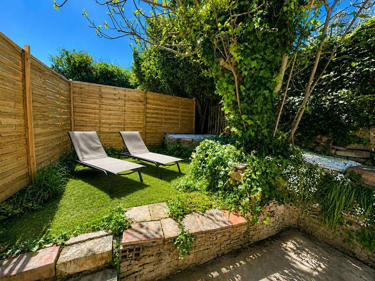 11400- Castelnaudary- Maison de ville avec terrasse et jardinet — photo 1