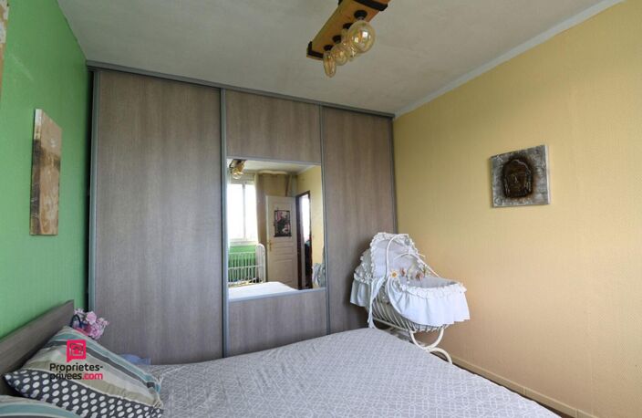 SAINT-PRIEST (69800) ? T2 lumineux avec PARKING PRIVATIF + CAVE — photo 5