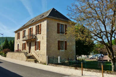 Maison 8 pièces 292600 €