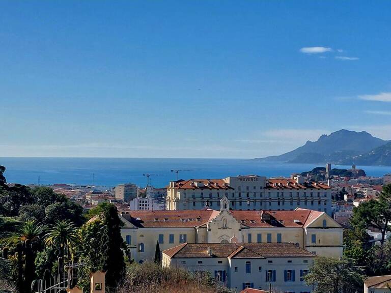 Cannes Oxford , Vue Mer Panoramique , appartement 3 pièces 86.04 m² — photo 1
