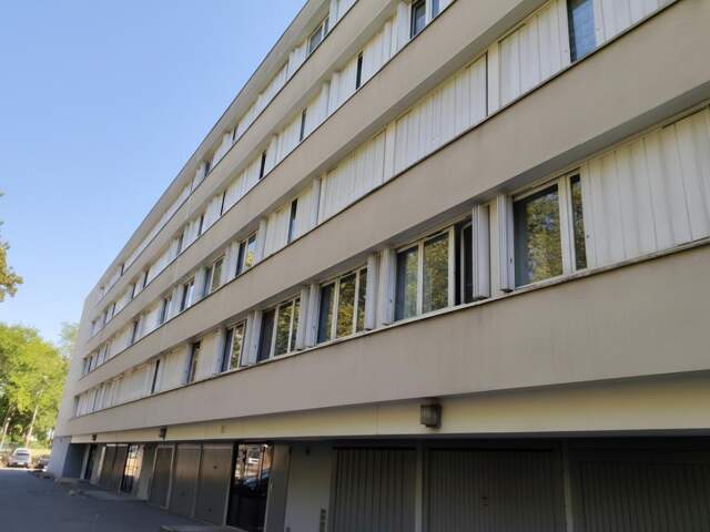 Appartement Villeneuve Saint Georges 3 pièces de 66 m2 + une cave en rez-de-chaussée — photo du bien