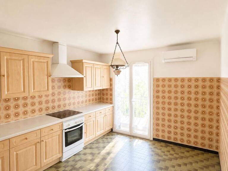 LE MUY - Appartement T3 avec balcon - 2 chambres - 65m² — photo 1