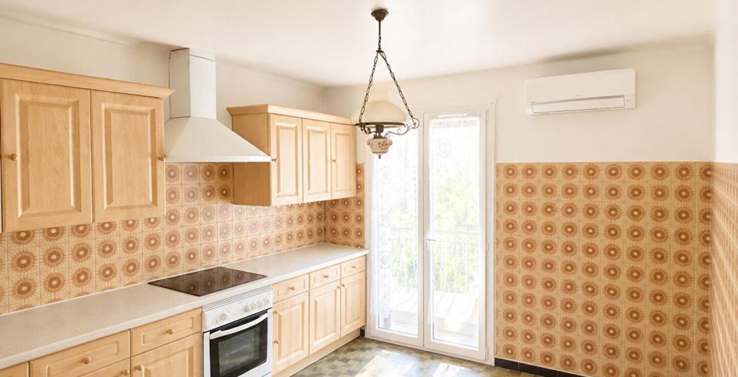 LE MUY - Appartement T3 avec balcon - 2 chambres - 65m² — photo 1