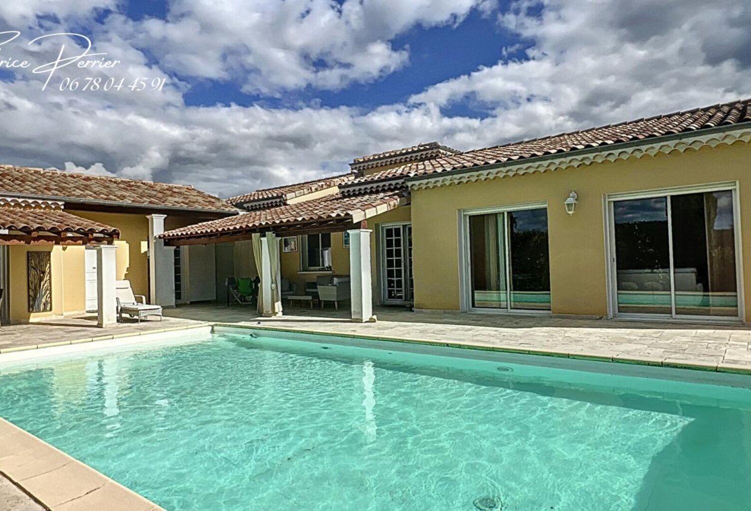 MAISON 147 m2 avec piscine — photo 1