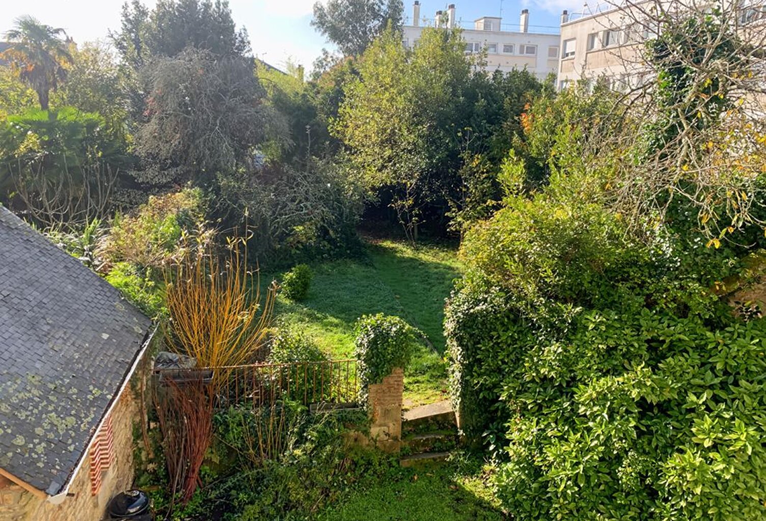 Vannes Centre  T4 refait avec jardin — photo 1