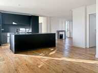 Vannes Centre  T4 refait avec jardin — photo 4
