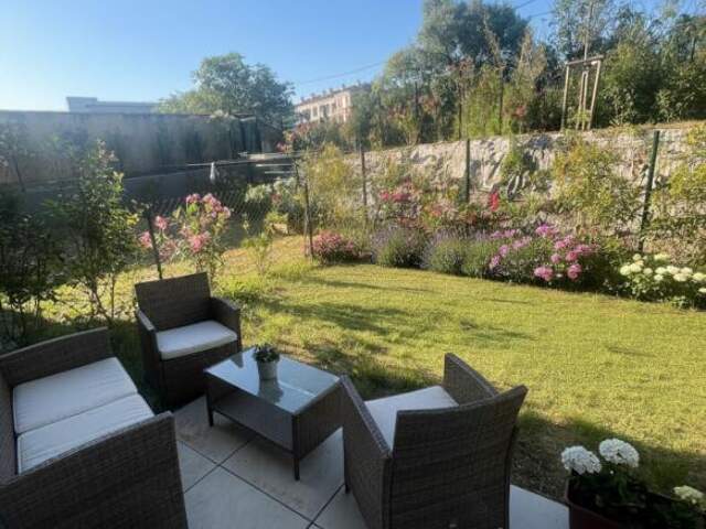 Bel appartement avec jardin privatif dans résidence récente — photo du bien