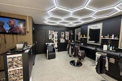 Commerce  99300 €