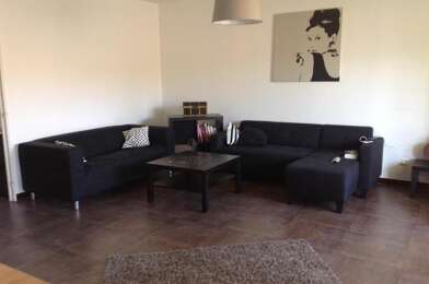 Appartement 3 pièces 820 €