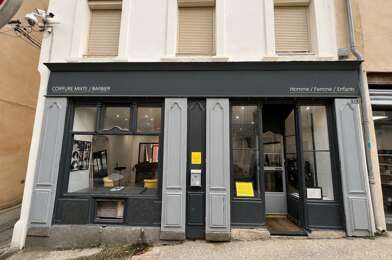 Commerce  50000 €