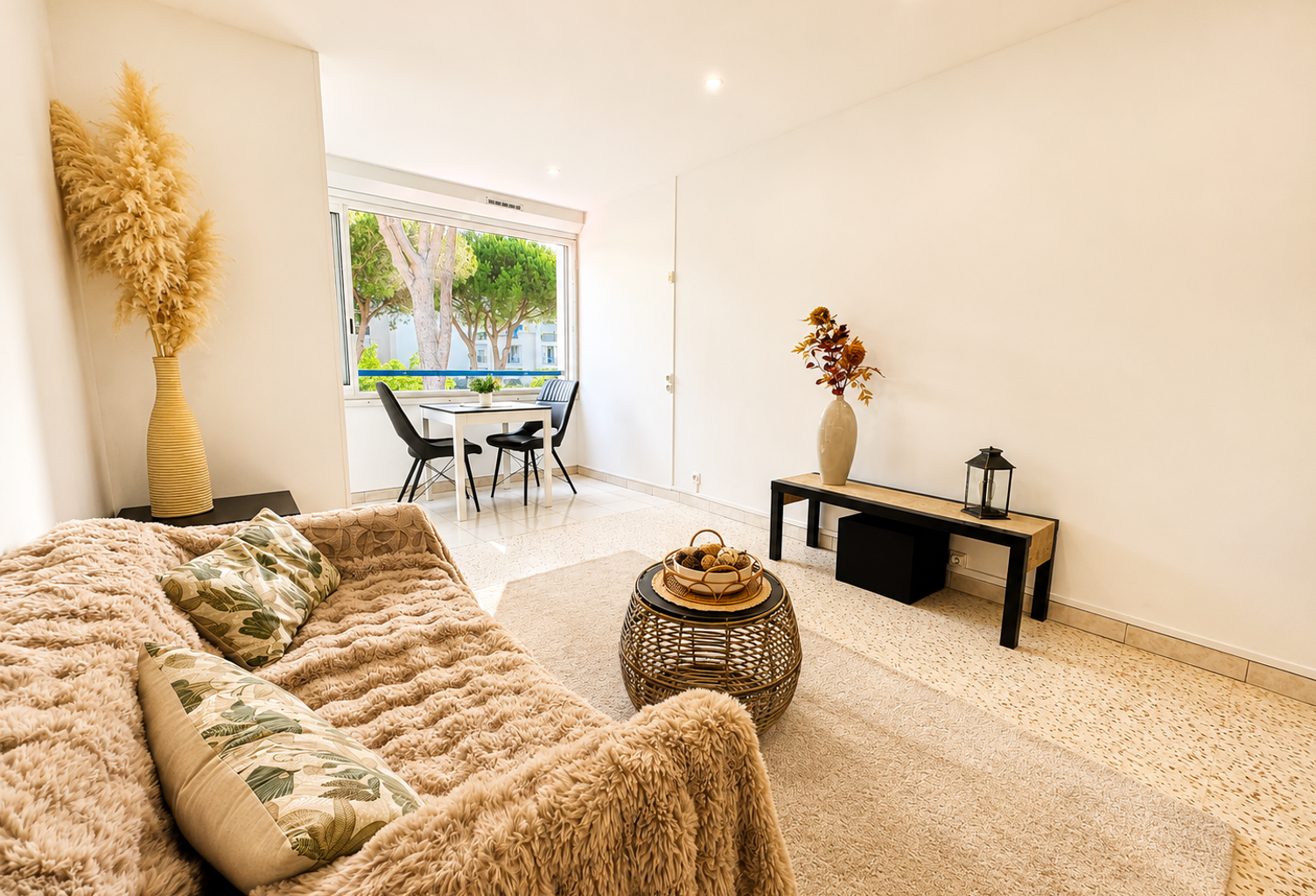 STUDIO 25.64 m2 habitable avec parking privé QUARTIER PONANT — photo 1