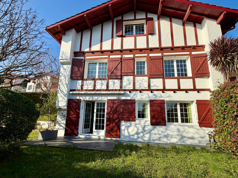 Maison familiale 240 m2 Urrugne   Vue montagnes, T2 indépend — photo 1