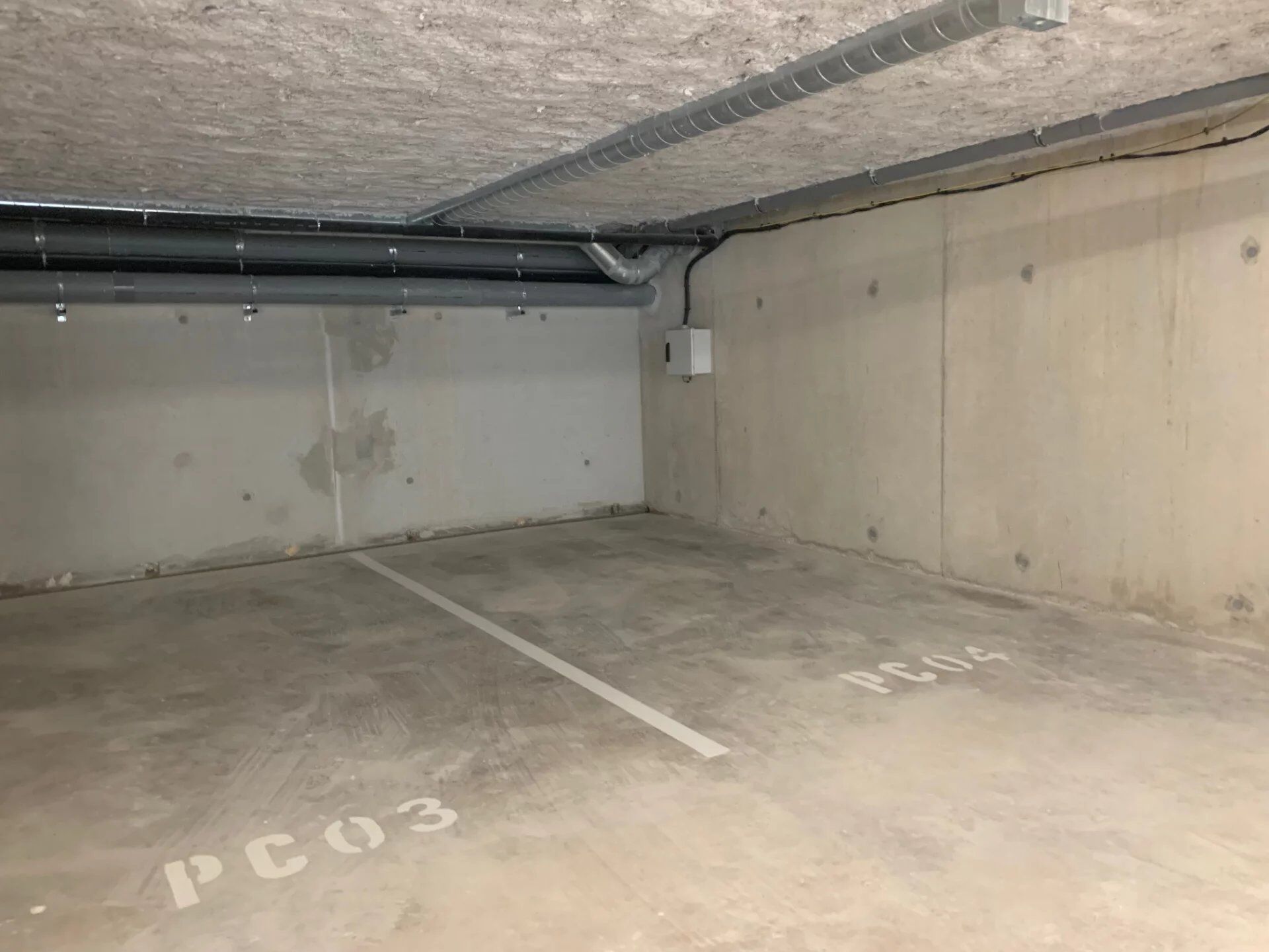 Parking 12 m² · à Perpignan · 12 m² · 100 €/mois