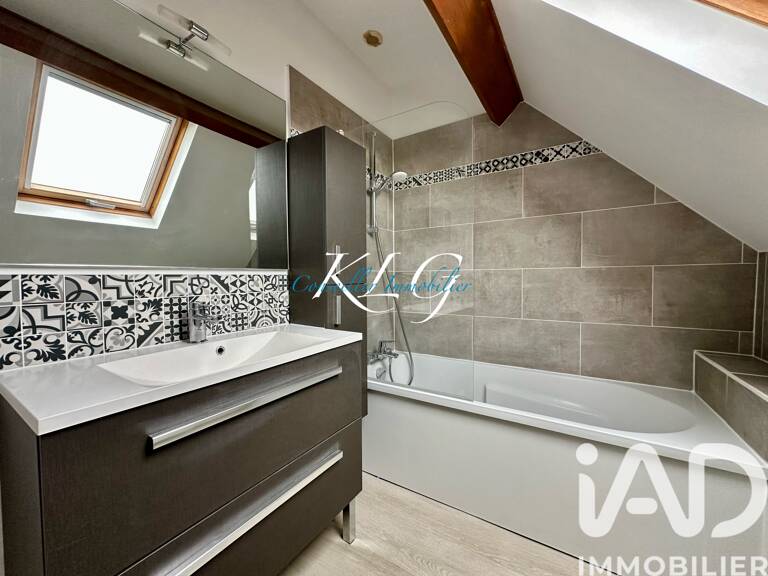 Vente Immeuble 4 pièces — photo 1