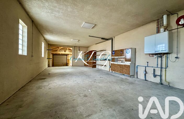 Vente Immeuble 4 pièces — photo 5