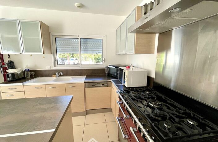 Maison - 70m² - Saint-Vincent-sur-Jard — photo 5