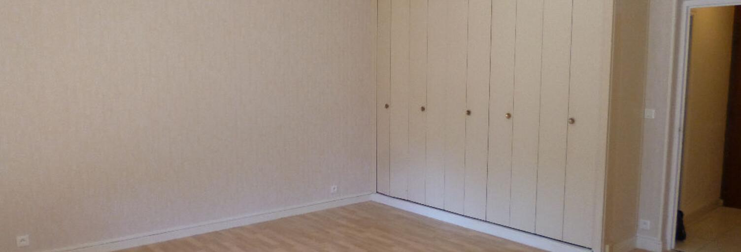 Appartement 1 Pièce 35 m² à louer à Reims (51100)