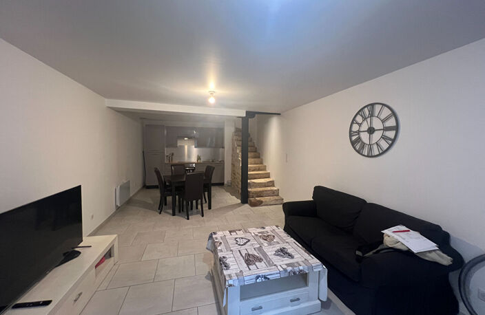 Maison de ville meublé - Cravant 2 pièces 55.81 m² — photo 2