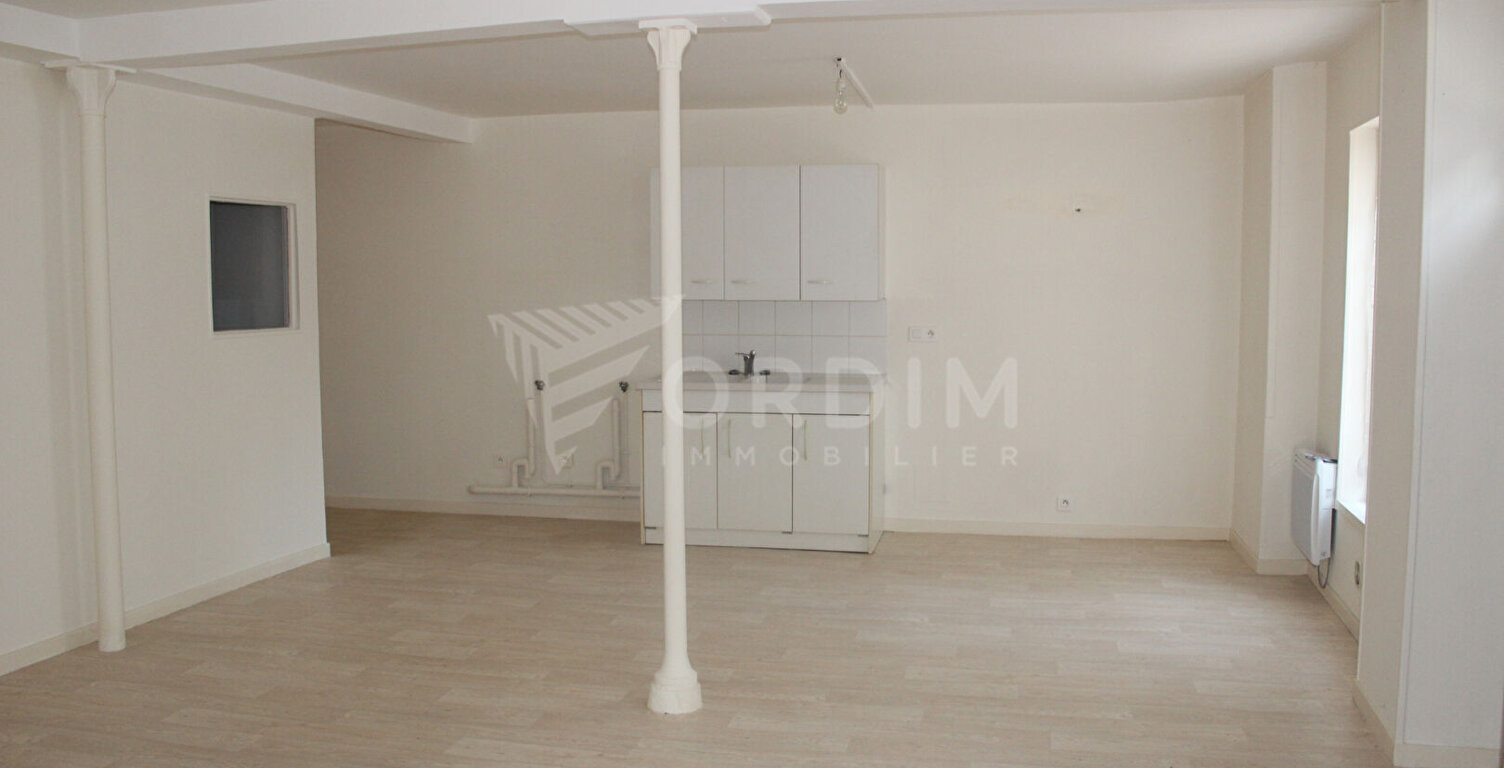 CHICHEE, appartement F2  de plain pied refait à neuf — photo 1