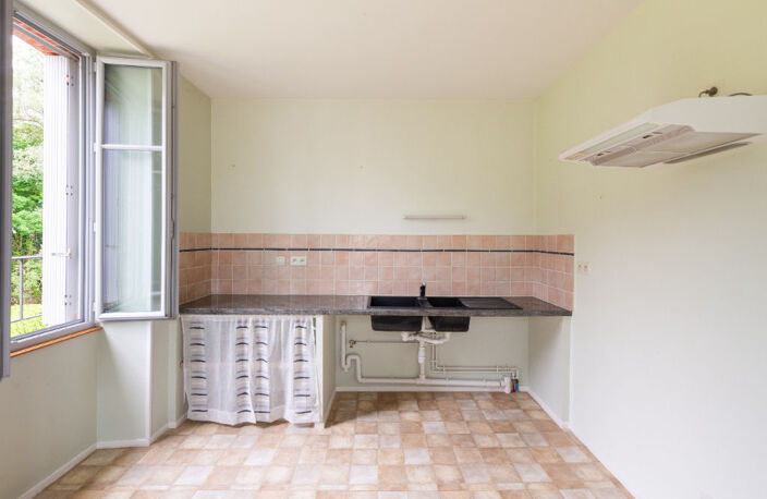 MALIGNY, proche CHABLIS appartement F3 dans joli petit immeuble — photo 2