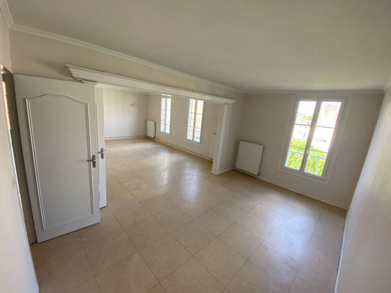 APPARTEMENT AUXERRE - de 3 pièce(s)  avec ascenseur - 84.82 m²,  quartier bibliothèque — photo 1